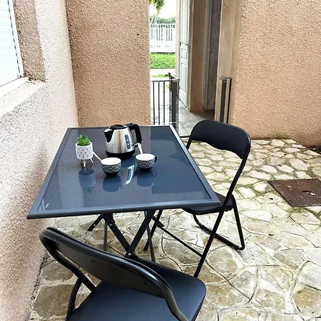 Climatisé Avec Piscine à St Florent