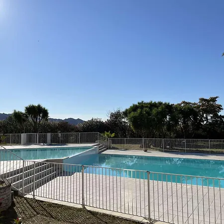 Climatise Avec Piscine A St Florent *